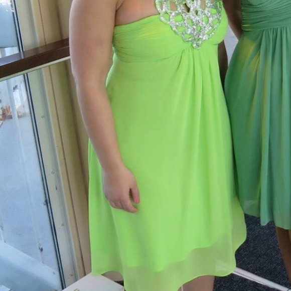Nox Anabel Lime Green Semi-Formal Dress - Picture 5 of 5